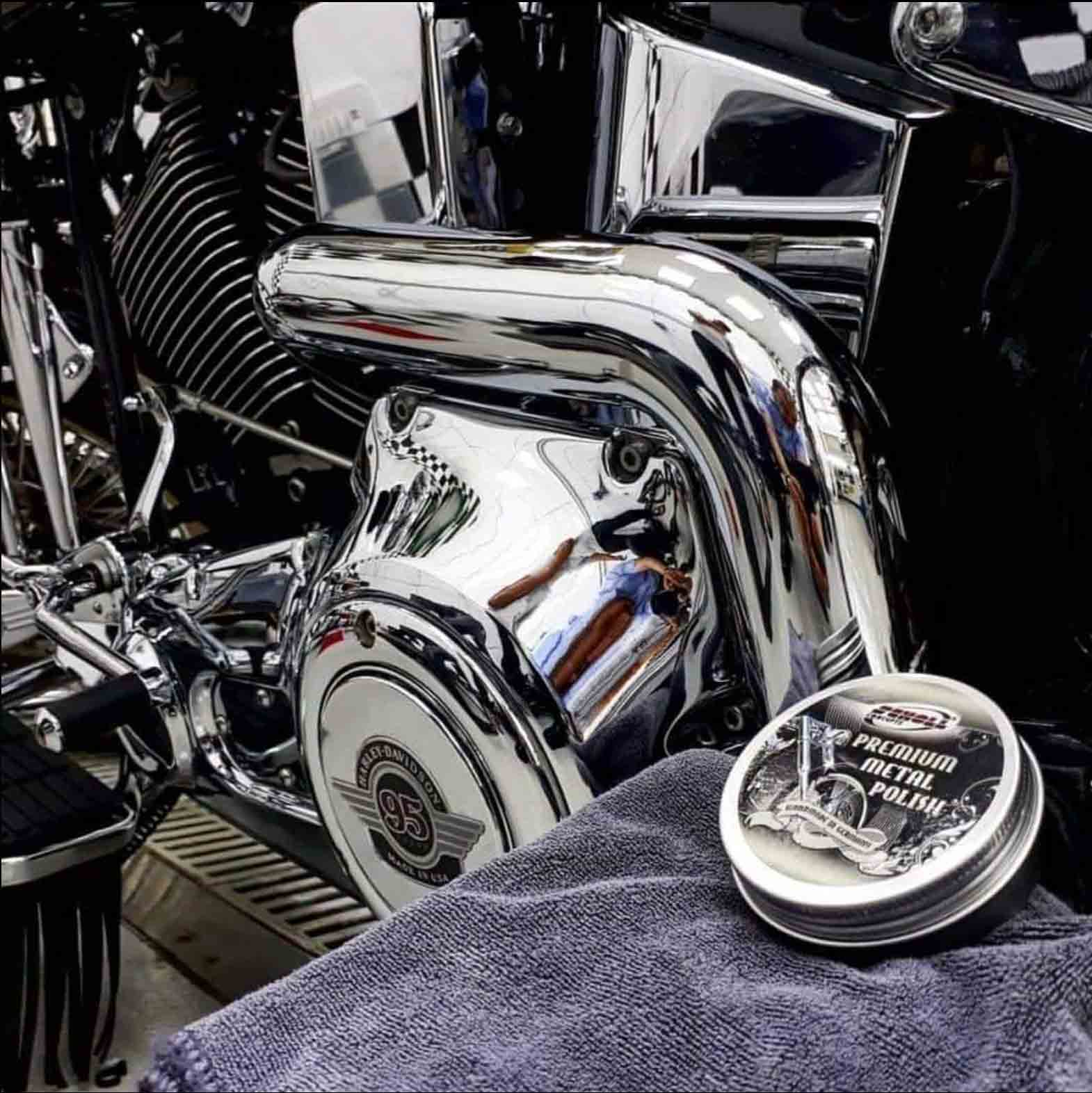 Metal Polish Fabriqué à la main en Allemagne Metal Polish Fabriqué à la main en Allemagne